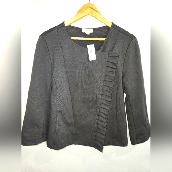 LOFT Jackets & Blazers - Loft Gray Jacket/Blazer Zip close with ruffle Size-Med New with Tags